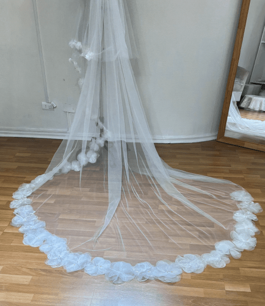 Vestido de novia de alta costura hecho a medida